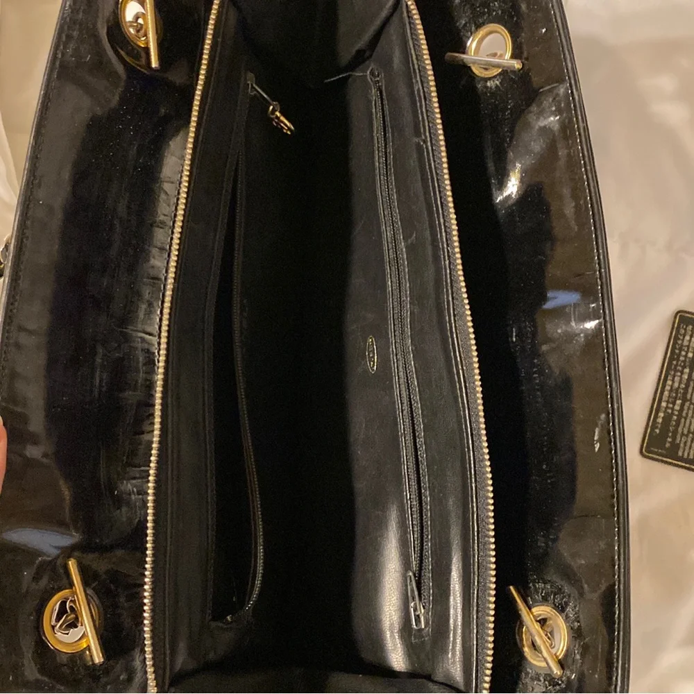 Vintage Chanel bag! - Picture 9 of 16